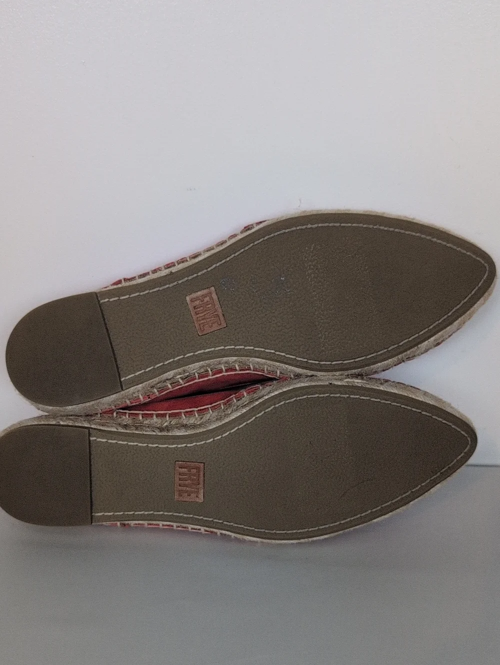 Frye coral rust